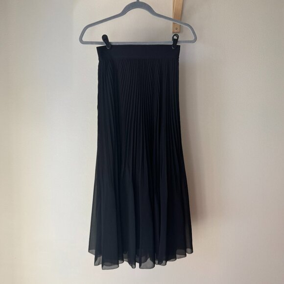Aritzia Dresses & Skirts - Wilfred Twirl Midi Skirt: Pleated chiffon - midi skirt Black - Artizia